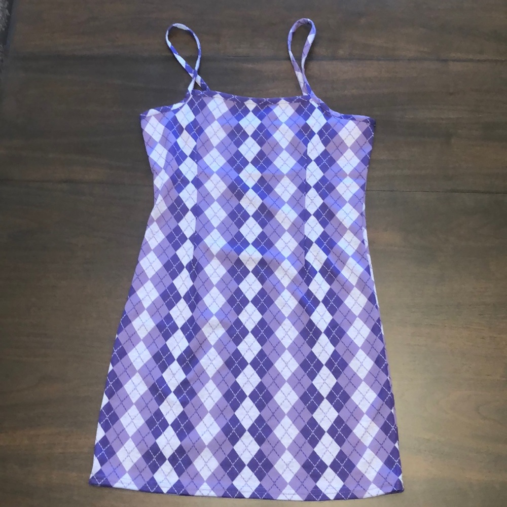 🌼 4 for $15 🌼 
Jr.s dress size S.